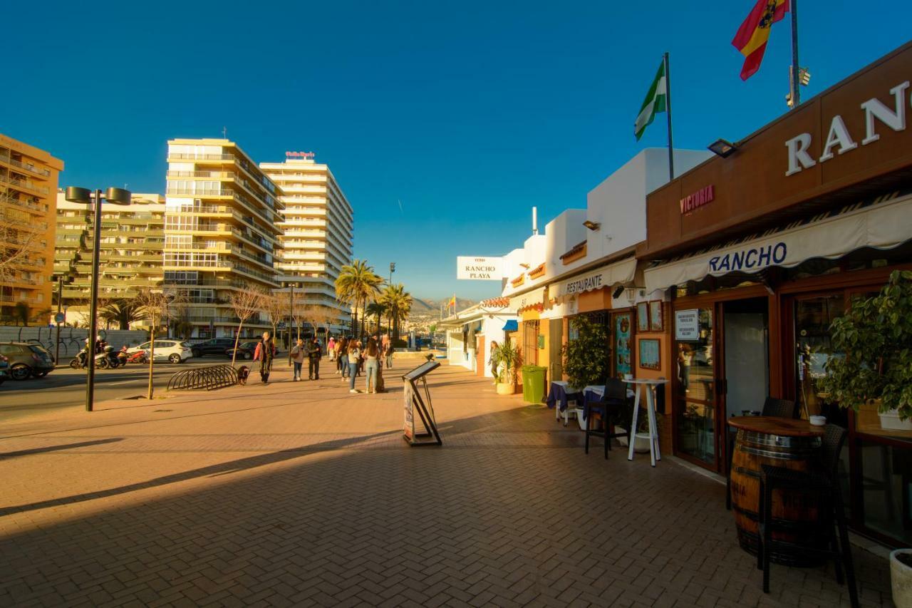 River Playa Beachfront Apartment, Large Terrace Фуэнхирола Экстерьер фото